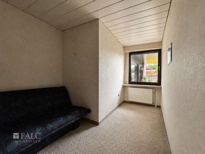 Bungalow mit Garten in ruhiger Wohnlage von Dorsten-Hardt – Büro