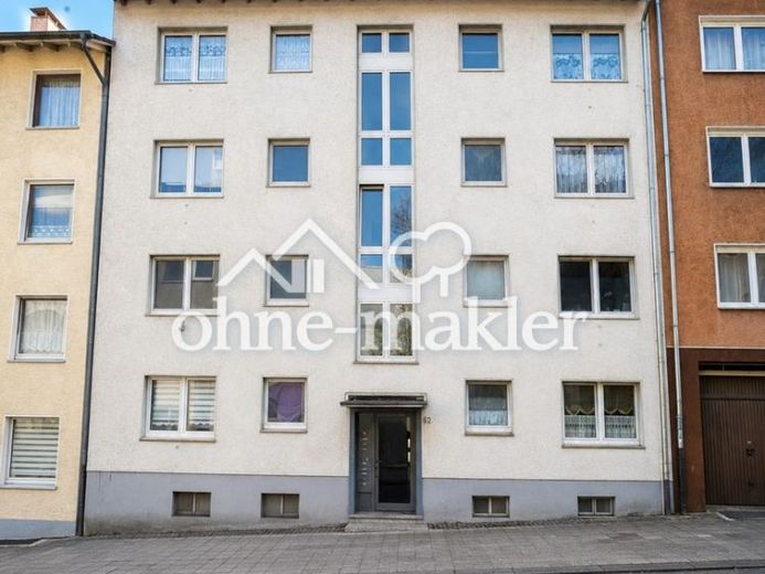 Charmante 2-Zimmer-Wohnung mit Balkon, Tageslichtbad, Einbauküche und Garage in Wuppertal-Barmen – Foto 1