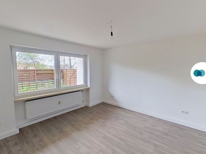 ** FULLY RENOVATED, modern 4-room TERRACE APARTMENT in Roding ** – Ansicht I: Schlafzimmer I