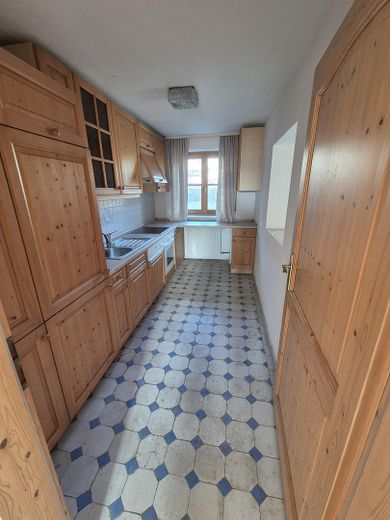 2-gezinswoning incl. 1700 m² grond in Engelsberg – EG Küche