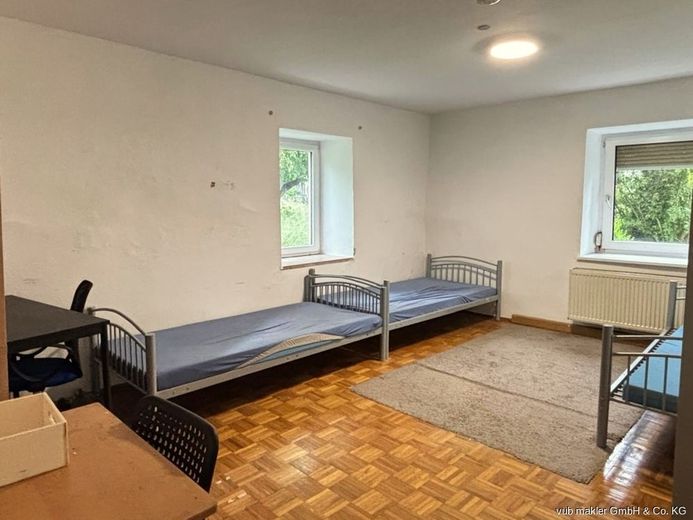 Einfamilienhaus in Stammbach - 168 m² Wohnfläche auf 1.045 m² Grundstück! – VUB0002450-7