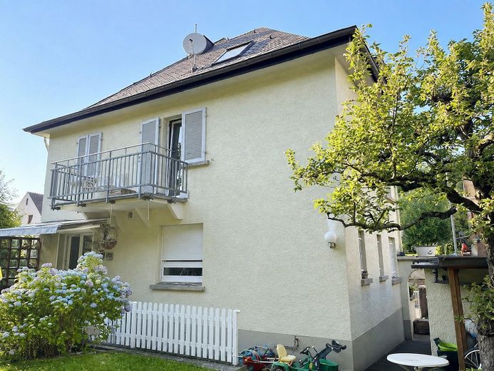 Merkezi konumda müstakil şehir villası, tek ailelik ev, büyük bahçe – Haus Gartensicht