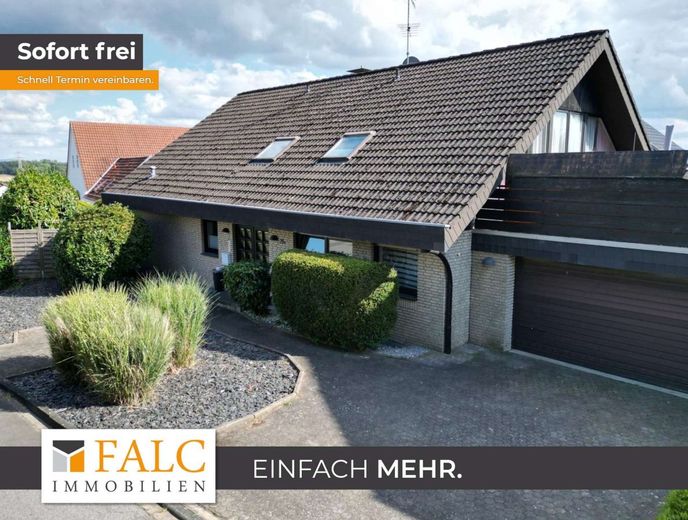 Stedefreund ! Elegante casa unifamiliare con appartamento indipendente ! – Stedefreund ! Schickes Einfamilienhaus mit Einliegerwohnung !