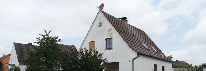 1 Straßenansicht. rechts