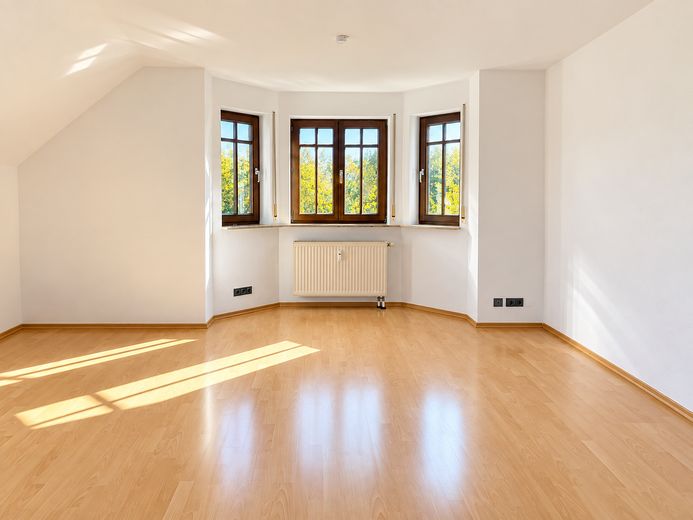 Wohnen auf zwei Ebenen – Maisonette mit hochwertiger Ausstattung und 3 Stellplätzen – Essbereich