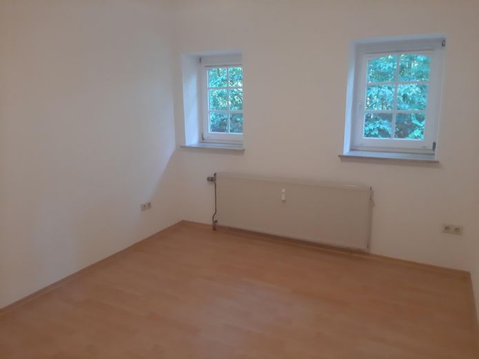 Schlaf-/Bürozimmer 3