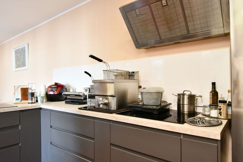 Café oder Bistro in zentraler, ruhiger Lage – Moderne Geräte