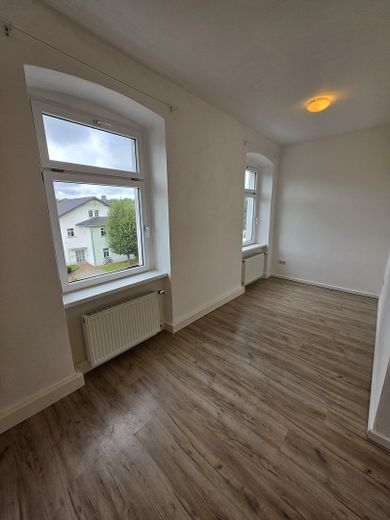 125qm 6-Raum Wohnung nach Renovierung und Sanierung zum Erstbezug – Zi 3.6 in L-Form