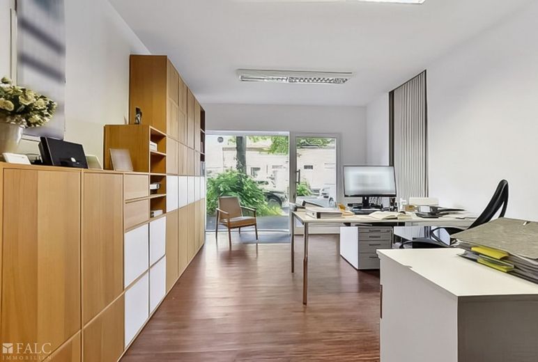 Büro