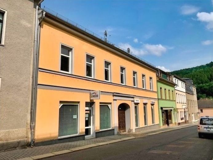 Kleines Wohn- und Geschäftshaus zum Wohnen & Arbeiten ! – Foto 1