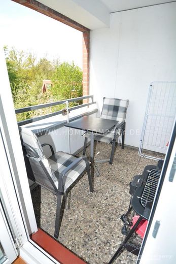 Zentral gelegene 1,5-Zimmer-Wohnung in Kiel-Wik, möbliert – 94131b115baac6a7263721edb23e36309ae84ad0.jpg