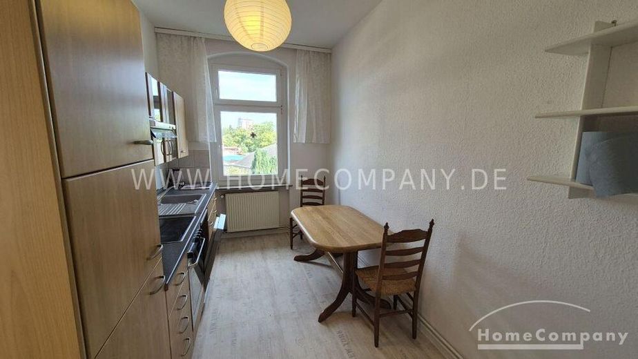 Bellissimo e accogliente appartamento di 2 locali, arredato, con balcone esposto a ovest, posto auto. – cb74c694dea95d3c928bc92a32afdbf2eaa2febb.jpg