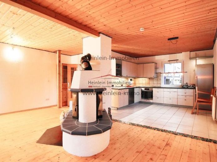 Einfamilienhaus# Stellplatz# Sauna# Winterg# Kaminofen# Hzg. aus 2016 & Solar# Griesheim Hofmannstr. – फोटो 1