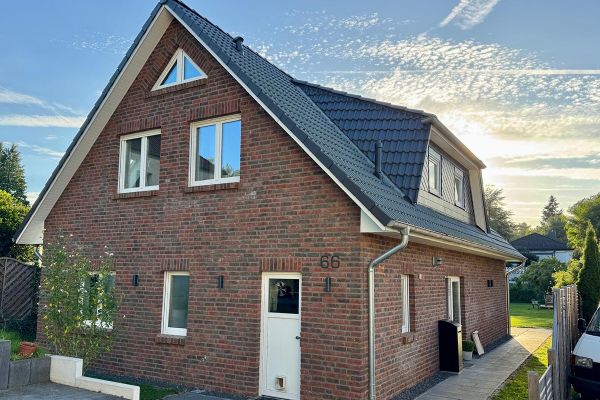Familienglück am Heiderand – Neubau 2022 mit großem Garten