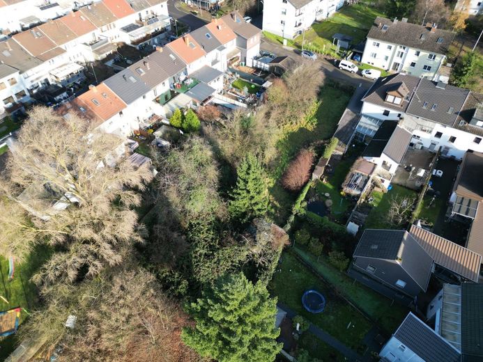 Großzügiges Baugrundstück mit Entwicklungspotenzial in Saarlouis-Roden – Bild 12