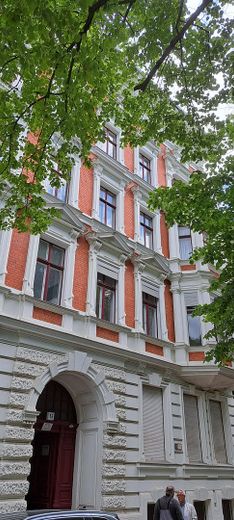 Stilvolle 5-Zimmer-WHG in historischem Altbau - Erstbezug nach Sanierung – Gebäudeansicht