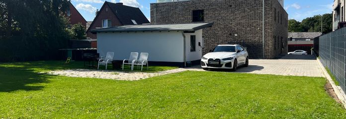 Garten/Parkplatz