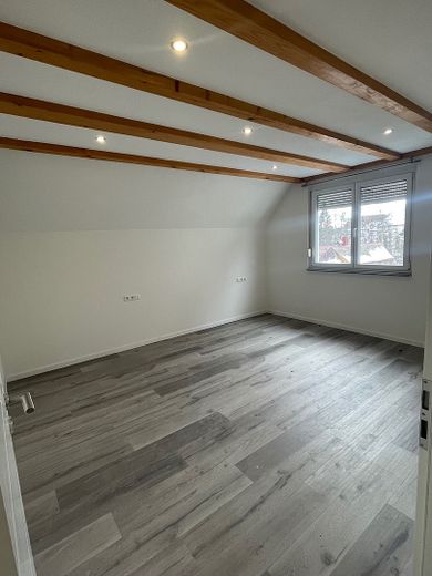 Geräumige 4-Zimmer-Maisonette-Dachgeschosswohnung in Friedenweiler – Nähe Titisee – Foto 6
