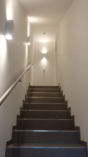 Hochwertige, neuwertige und großzügige Maisonettewohnung in Münster-St. Mauritz !! – Treppe zur Wohnung