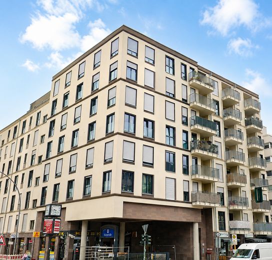Gebäude