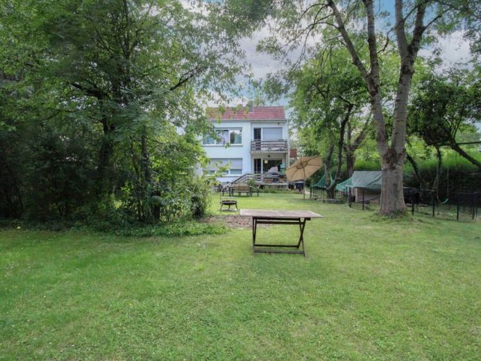 Casa bifamiliare in posizione esclusiva nella zona sud di Paderborn – terreno con potenziale di sviluppo – Foto 1