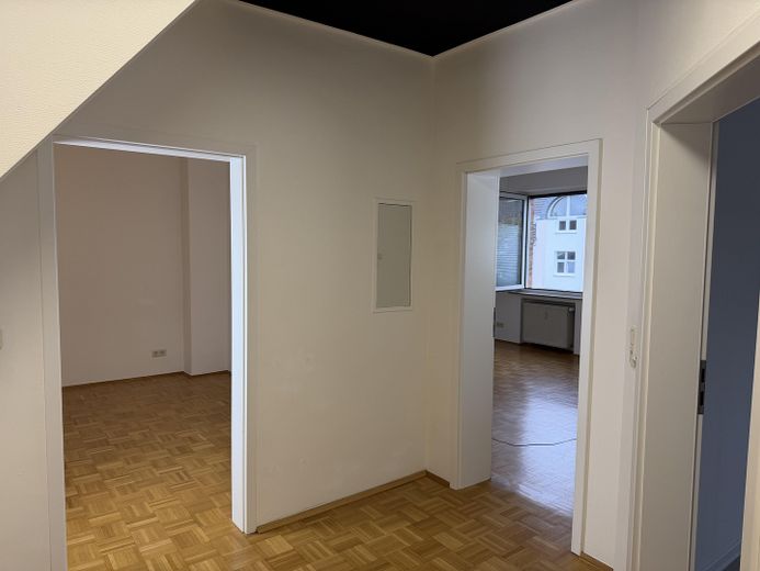 Singlewohnung mit EBK und Garage in Rheinbach Innenstadt – Foto 2