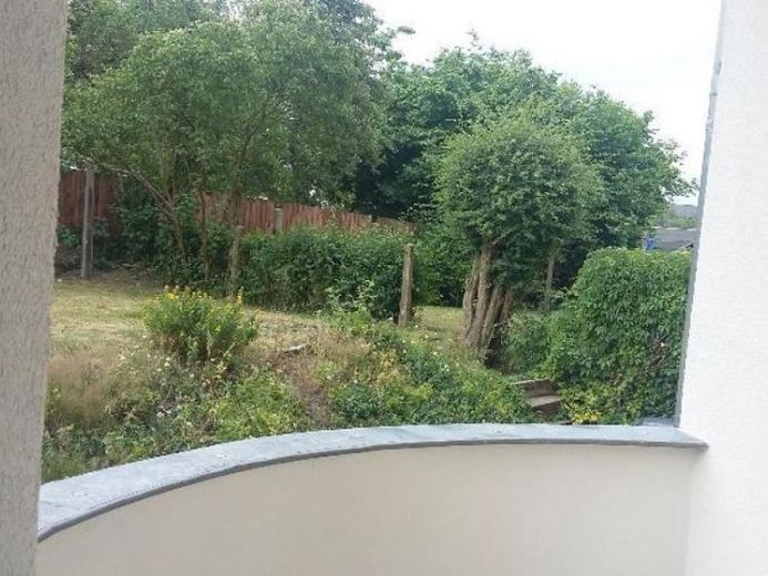 Frisch renoviert mit Balkon und Gartenmitbenutzung – Foto 1