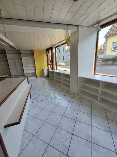 Haushälfte mit 2 separaten Wohnungen, eigenem Garten **OHNE PROVISION** – Foto 9