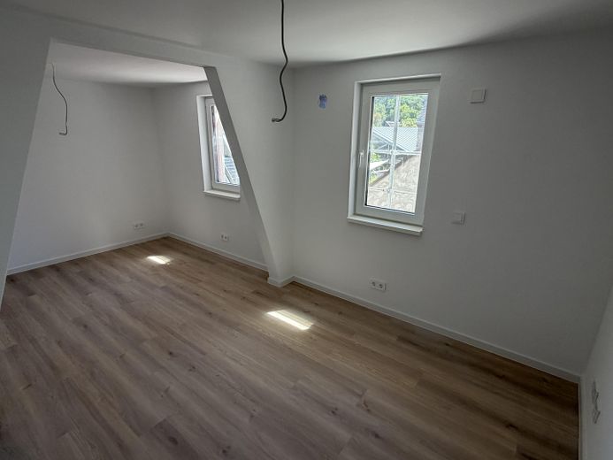 Schmuckstück: "Haus in Haus" - 4 Zimmer 2 Bäder, Küche und Gäste WC – फोटो 16