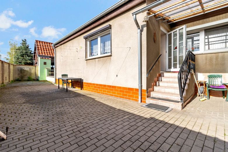 Raus aufs Land! Einfamilienhaus in Neehausen – Hof