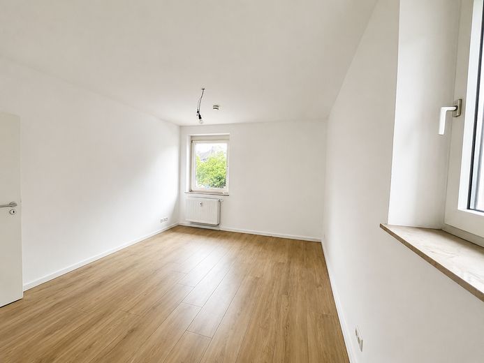 Schlafzimmer Blick zum Fenster