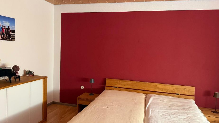 Freistehendes Einfamilienhaus mit Einliegerwohnung – Gästezimmer/Kinderzimmer1