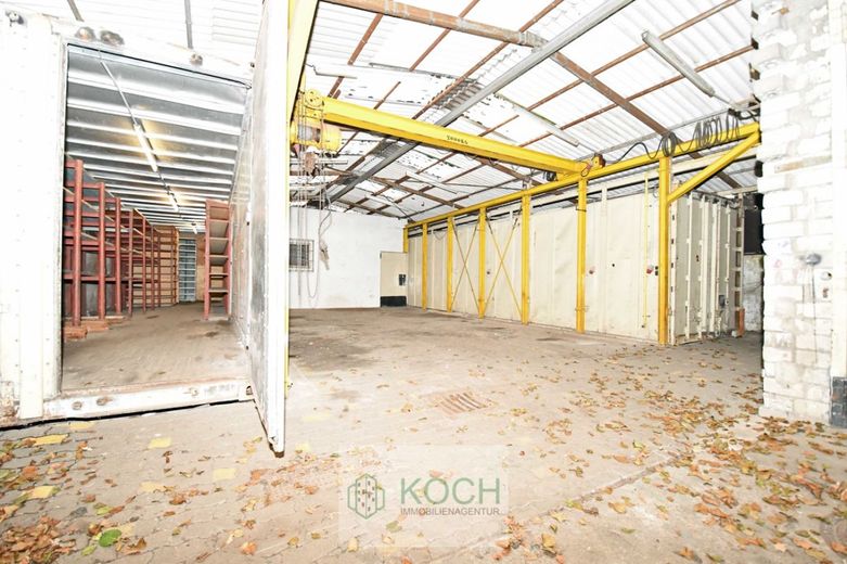 Gewerbefläche (Werkstatt/Büro/Lager) in zentraler Lage (Elbinger Platz) – Lager-mit-Containern