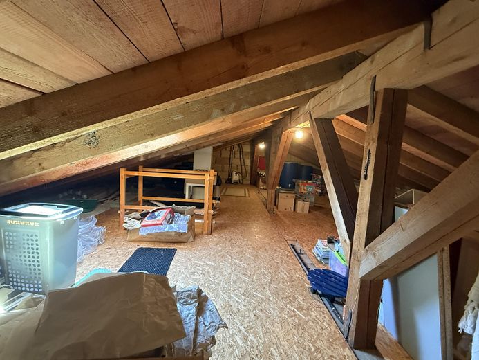 Großzügiges Einfamilienhaus in Top Lage von privat zu verkaufen – Foto 12