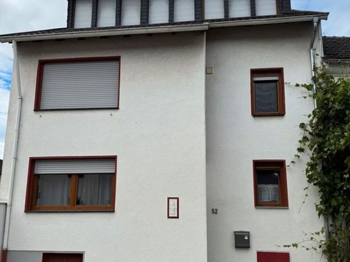 Modernisiertes Mehrfamilienhaus mit Garage große Sonnenterrasse mit Fernblick Ruhiglage Bad Breisig – Foto 1