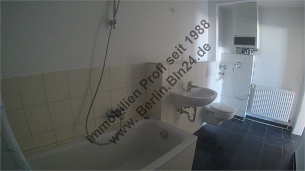 Wohnung mieten - - 4 Zimmer - 3er WG tauglich saniert – GP --- 09-09-2016 581