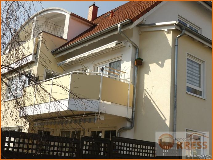Moderne, zentrale, komfortable 3-Zimmer ETW 1.OG, Balkon, neuwertiger EBK und 3 PKW-Stellplätzen – Bild 17