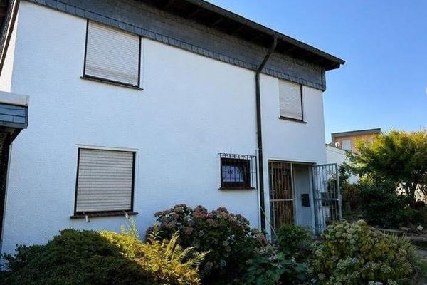 gepflegtes Reihenendhaus in Leverkusen Steinbüchel