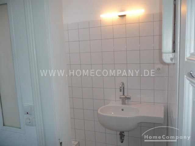 2 Zi.-Whg., möbliert, 2. OG, schöne Altbauwohnung in der guter, zentraler Lage. – 1de93fd5720187012b1085d55040779d0a0863a6.jpg