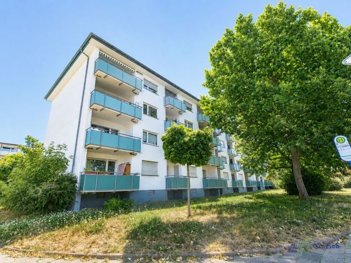 Appartamento bilocale immediatamente disponibile a Rüsselsheim am Main – Foto 1