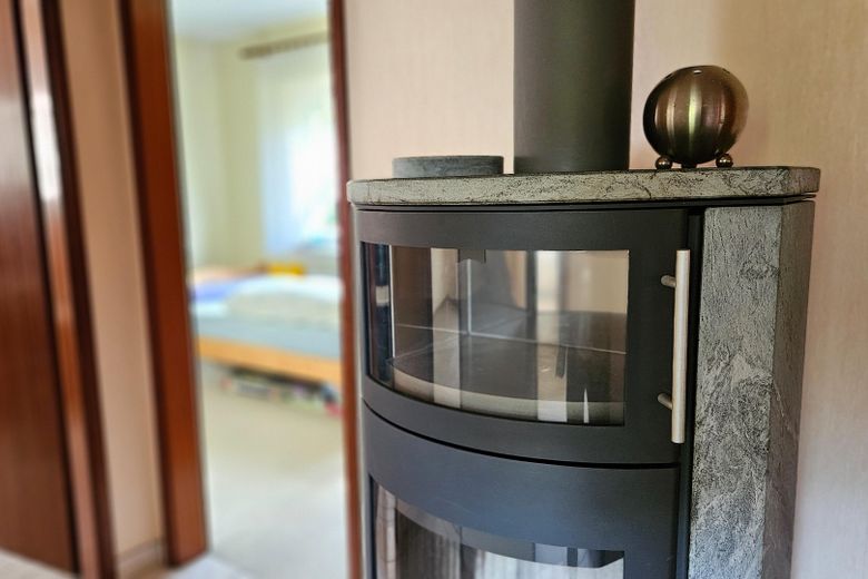 Provisionsfreies Einfamilienhaus mit Einliegerwohnung und Garage – Foto 46