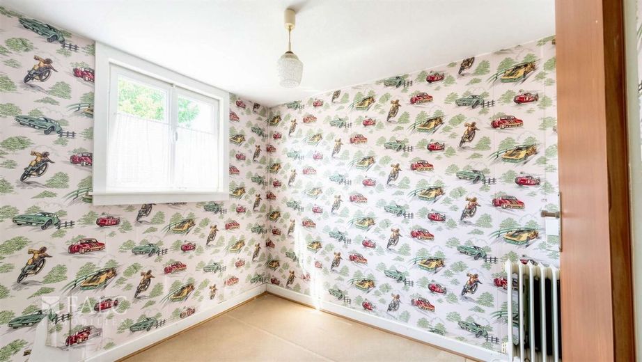 Spełniaj marzenia mieszkaniowe: przestronna działka (846 m²) o historycznym charakterze – Kinderzimmer