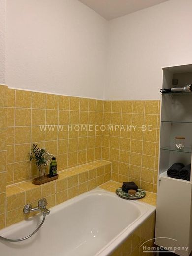Schöne 2 Zi.Whg. – 3ec578d99256ed10cef8c42ba283960da4d635e3.jpg