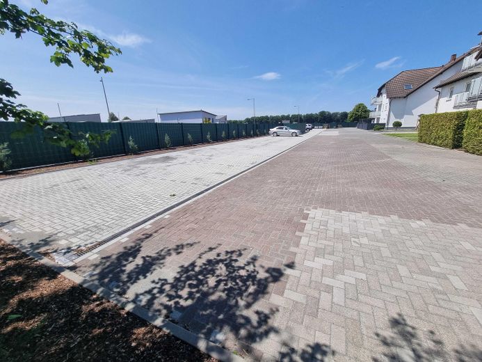 Ramstein | 27 viviendas | TOTALMENTE ALQUILADO | 437.064 € de alquiler neto anual | 6,33 % DE RENTABILIDAD BRUTA | FACTOR 15,79 – Außenansicht Seufzerweg 2-4