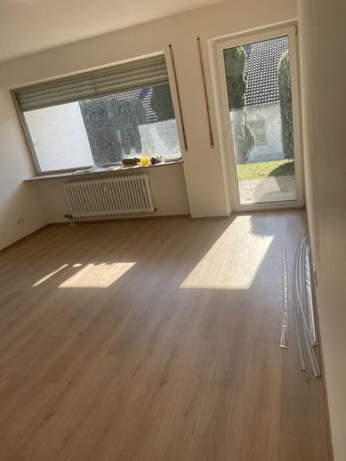 Многоквартирный дом с потенциалом роста стоимости в превосходном месте – San. Wohnung Schlafzimmer