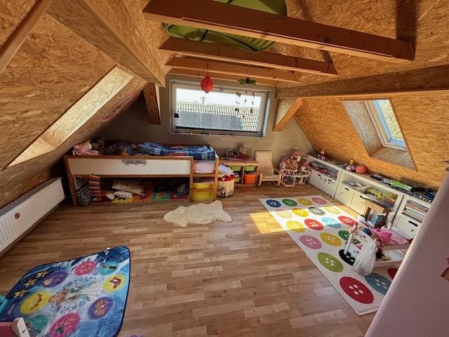 DG Kinderzimmer (rechts)