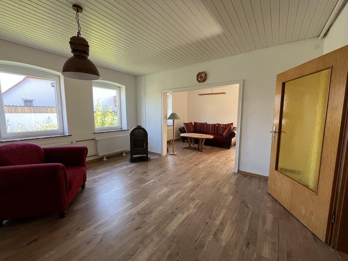 Einfamilienhaus mit großzügigem Garten – Esszimmer