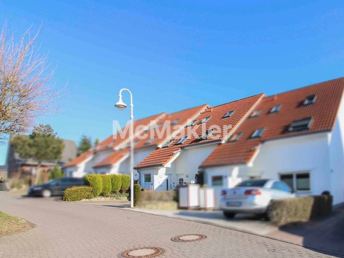 Behaglichkeit auf Rügen: 3-Zi.-Maisonette mit Balkon – Foto 1