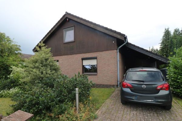 Naturnahes EFH mit 71 m² Wfl. zzgl. ca. 70m² wohnlich ausgebautem DG