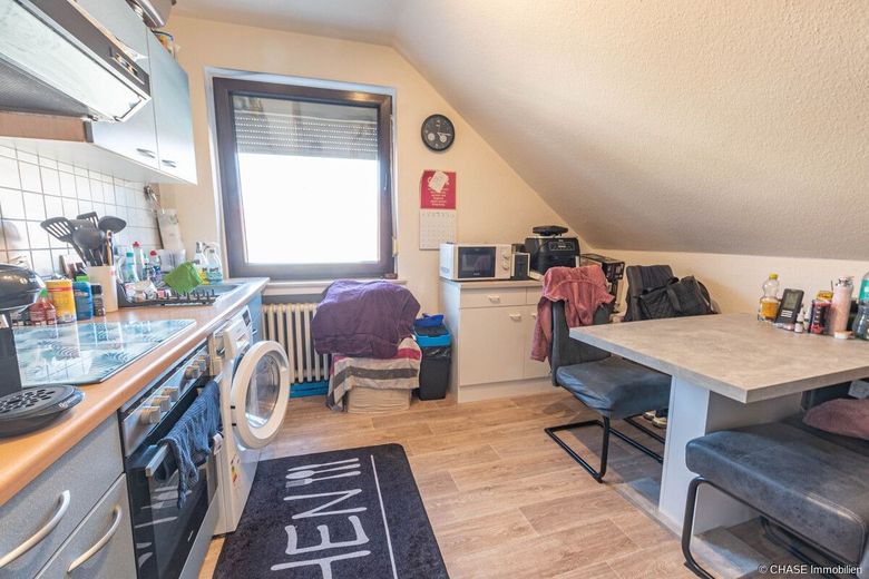 Modernisiertes Dreifamilienhaus in attraktiver Wohnlage - Bestes Wohnen oder Vermieten in Hameln! – Küche Dachgeschoss